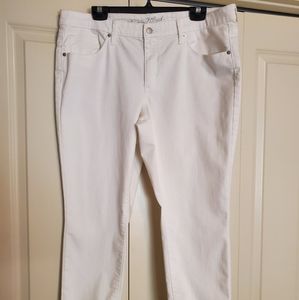 Universal Thread jeans